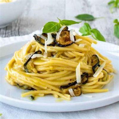  Spaghetti alla Nerano! A Symphony of Zucchini and Creamy Cheese